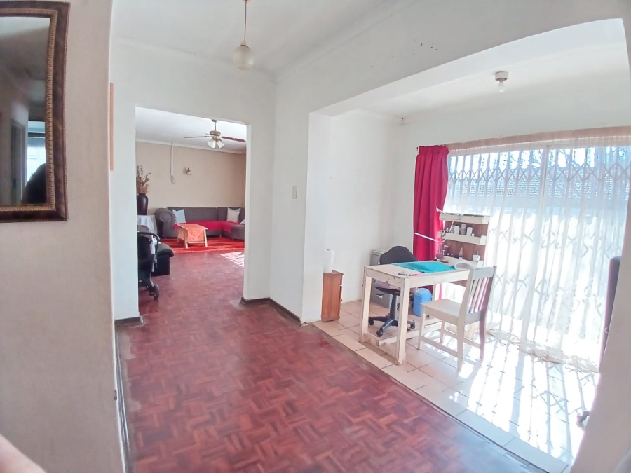 To Let 3 Bedroom Property for Rent in Vaalpark Free State